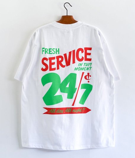  Fresh Service CORPORATE PRINTED S/S TEE All Day All Night [GREEN]