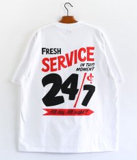  Fresh Service CORPORATE PRINTED S/S TEE All Day All Night [BLACK]