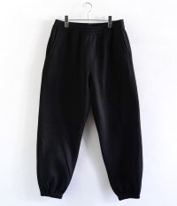  DAIWA PIER 39 TECH SWEAT PANTS [BLACK]