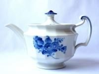 ロイヤルコペンハーゲン 　ティーポット　美品 ロイヤルコペンハーゲン（Royal Copenhagen） ブルー