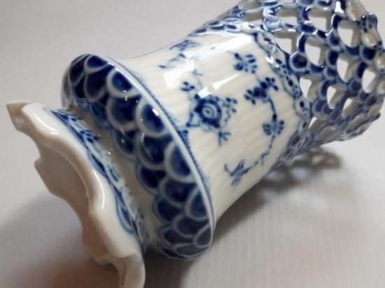 美品✨ ロイヤルコペンハーゲン ブルーフルーテッド フルレース シガーホルダー 美品✨ ロイヤルコペンハーゲン ブルーフルーテッド フルレース