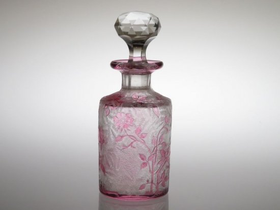 オールド バカラ 香水瓶 エグランチエ パフューム ボトル ピンク 12cm 花 アンティーク アンティーク ヴィンテージの高級クリスタル 陶磁器 グラスクラシック