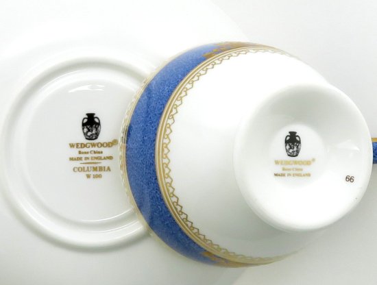 ウェッジウッド カップ＆ソーサー□コロンビア パウダーブルー コーヒーC&S 2客セット WEDGWOOD 1級品 - アンティーク  ヴィンテージの高級クリスタル 陶磁器｜グラスクラシック