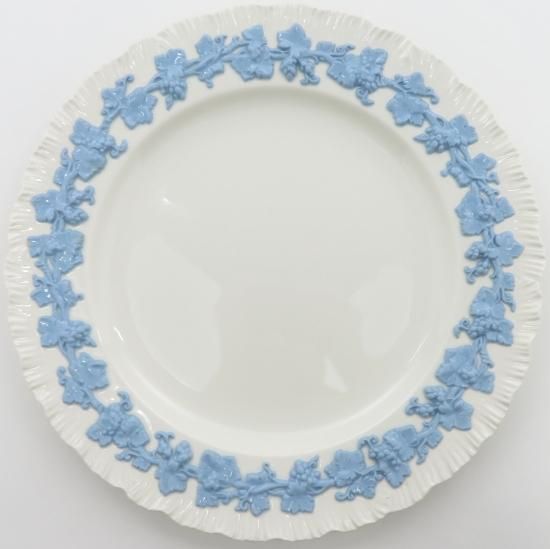 クイーンズウェアBBプレート　エンボス　ラベンダー　シェルエッジ　ウェッジウッド クイーンズウェアBBプレート エンボス ラベンダー シェルエッジ