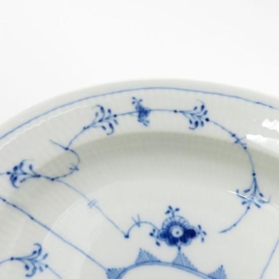 新品未使用　廃盤　ロイヤルコペンハーゲン　長方形　プレート　365 ロイヤルコペンハーゲン フラワーエンブレムスクエアロング