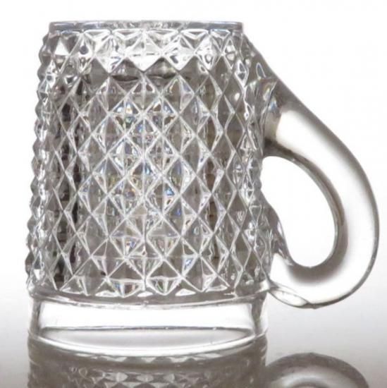 これって、オールドバカラじゃない？ オールド バカラ グラス ○ ダイヤモンドビゾー ショット グラス