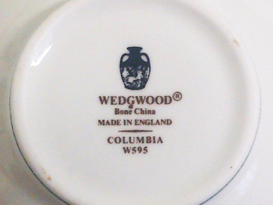 ウェッジウッド クリーマー□コロンビア エナメル ミルク差し WEDGWOOD 1級品 美品 - アンティーク ヴィンテージの高級クリスタル  陶磁器｜グラスクラシック