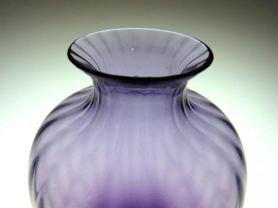 バカラ 花瓶 ○ アクアレーユ 一輪挿し フラワーベース 紫 