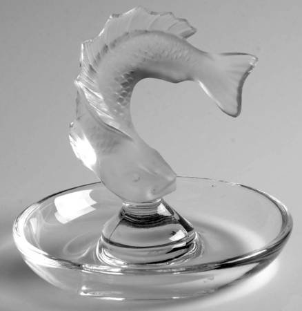 ラリック ピントレイ グージョン Goujon リングトレイ 魚 コイ フィッシュ 小物入れ 灰皿 小皿 - アンティーク  ヴィンテージの高級クリスタル 陶磁器｜グラスクラシック