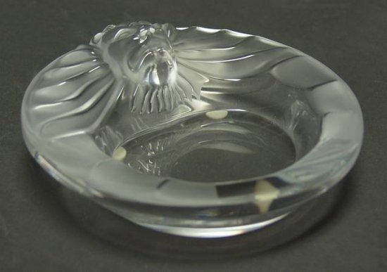 ラリック 灰皿 ライオン Lion アッシュトレイ 小物入れ アクセサリーケース リングトレイ クリスタル - アンティーク  ヴィンテージの高級クリスタル 陶磁器｜グラスクラシック