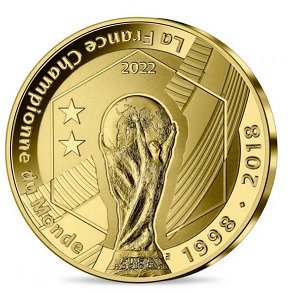 2022 7.78グラム フランス FIFAカタール 2022ワールドカップ 金貨 プルーフ 箱とクリアケース付き 【Proof】 50ユーロ  新品未使用 - 野口コイン株式会社