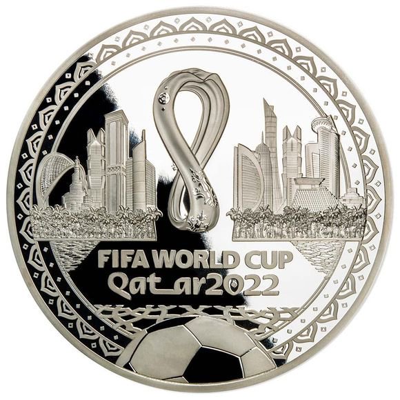 2022 2オンス カタール FIFAワールドカップ・カタール大会：トロフィー 銀貨 アンティーク風 5ドル 新品未使用 - 野口コイン株式会社