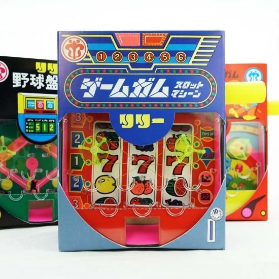 希少 昭和レトロ 玉が入ればガム１枚 景品出ます。手打ち式パチンコ台 希少 昭和レトロ 玉が入ればガム1枚 景品出ます。手打ち式パチンコ