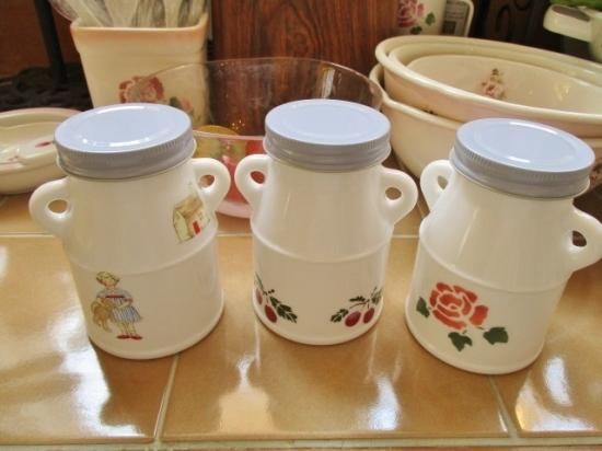 ボトルライヤ-フランスマニー マニーローズ ガラス ミルクボトル - 「フランス雑貨マニー