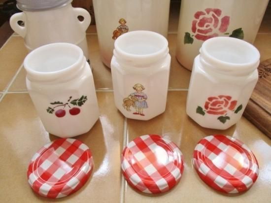 ボトルライヤ-フランスマニー マニーローズガラス ミルクジャム瓶 （ローズ） - 「フランス雑貨