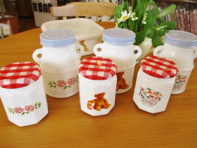 ステンシルローズ ミルクジャム瓶 - 「フランス雑貨マニー」collection