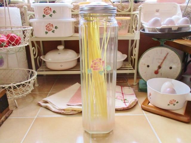 ❣️マニー ローズ❣️ マニー ローズシリーズ 磁器 ツートンローズ プレート 22cm