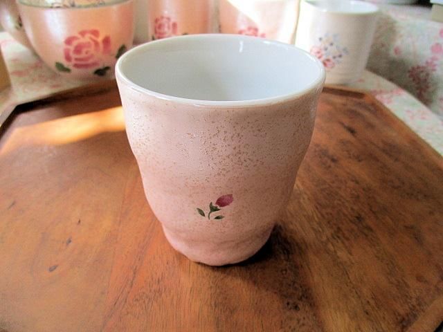 マニーローズ 陶器 ルミエール・ド・ラネージュ フリーカップ