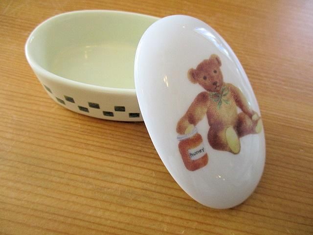 ベア 陶器プチケース オーバル - 「フランス雑貨マニー」collection