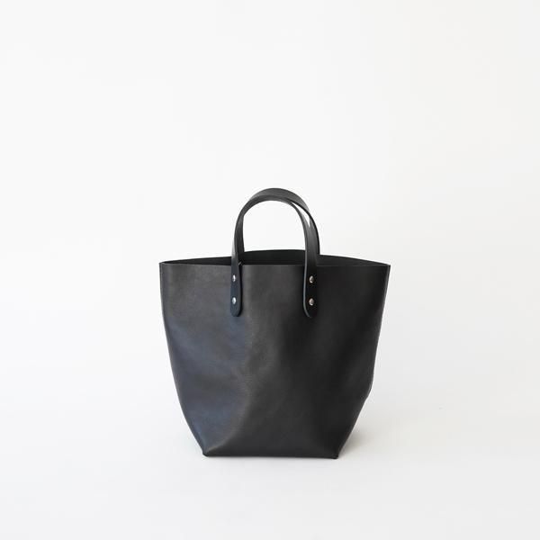 <img class='new_mark_img1' src='https://img.shop-pro.jp/img/new/icons1.gif' style='border:none;display:inline;margin:0px;padding:0px;width:auto;' />DELIVERY TOTE SMALL SHRINK LEATHER,ENAMEL