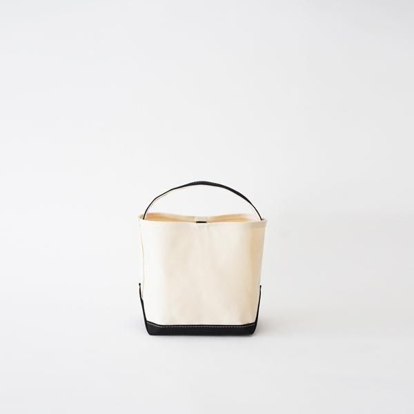 <img class='new_mark_img1' src='https://img.shop-pro.jp/img/new/icons1.gif' style='border:none;display:inline;margin:0px;padding:0px;width:auto;' />CUBE TOTE BASIC