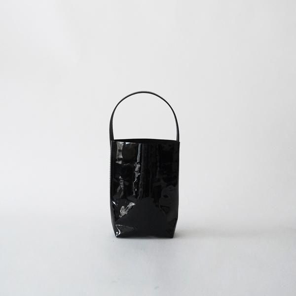 <img class='new_mark_img1' src='https://img.shop-pro.jp/img/new/icons1.gif' style='border:none;display:inline;margin:0px;padding:0px;width:auto;' />BAGUETTE TOTE MINI ENAMEL
