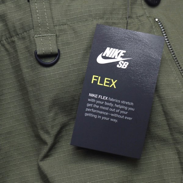 Nike SB Flex Cargo Pants ナイキSB ナイキスケートボーディング 