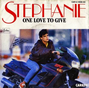 STEPHANIE / One Love To Give [7INCH]