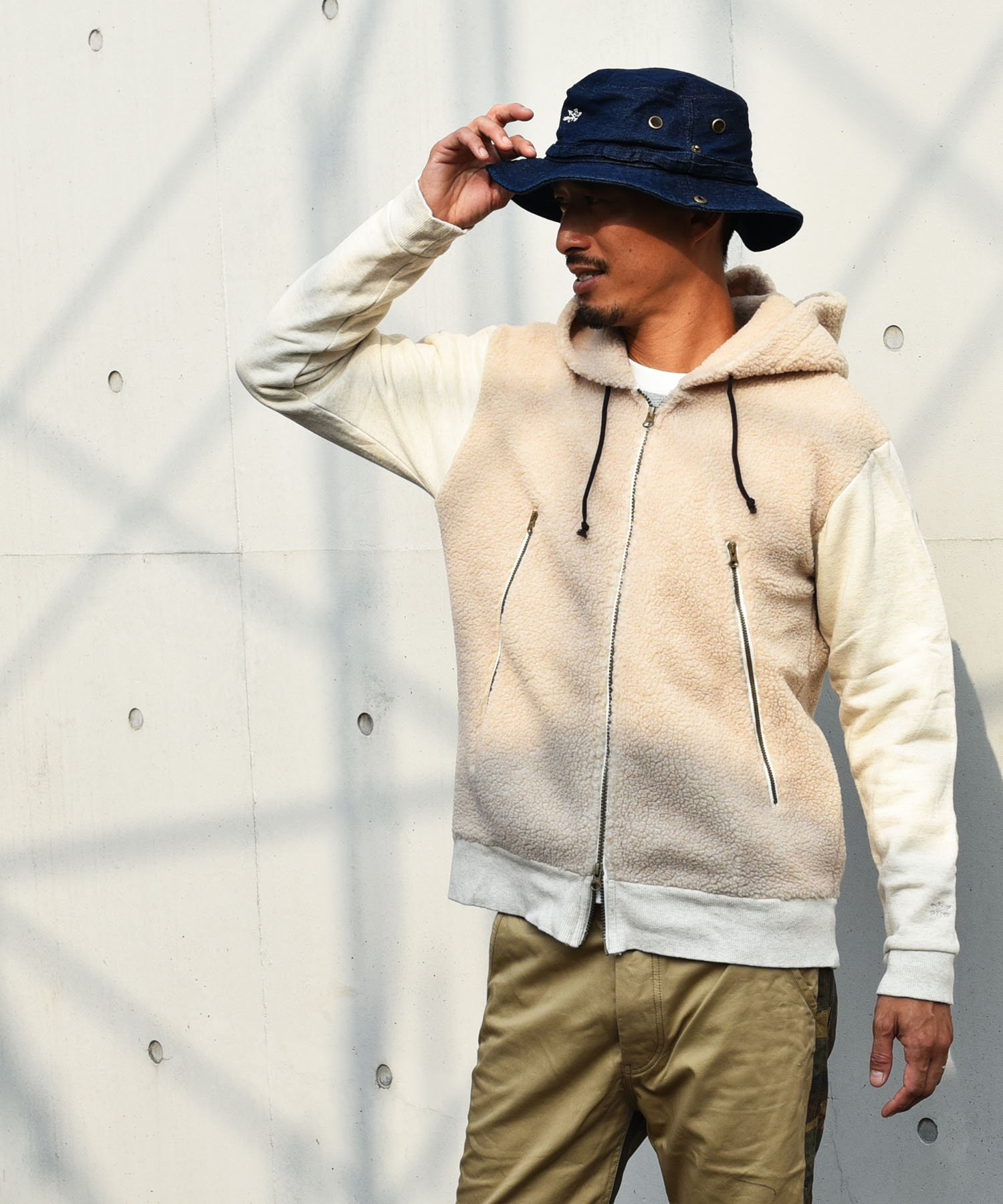 Burnout〔バーンアウト〕 シープボア カットバック フーディー（Oatmeal×Beige）