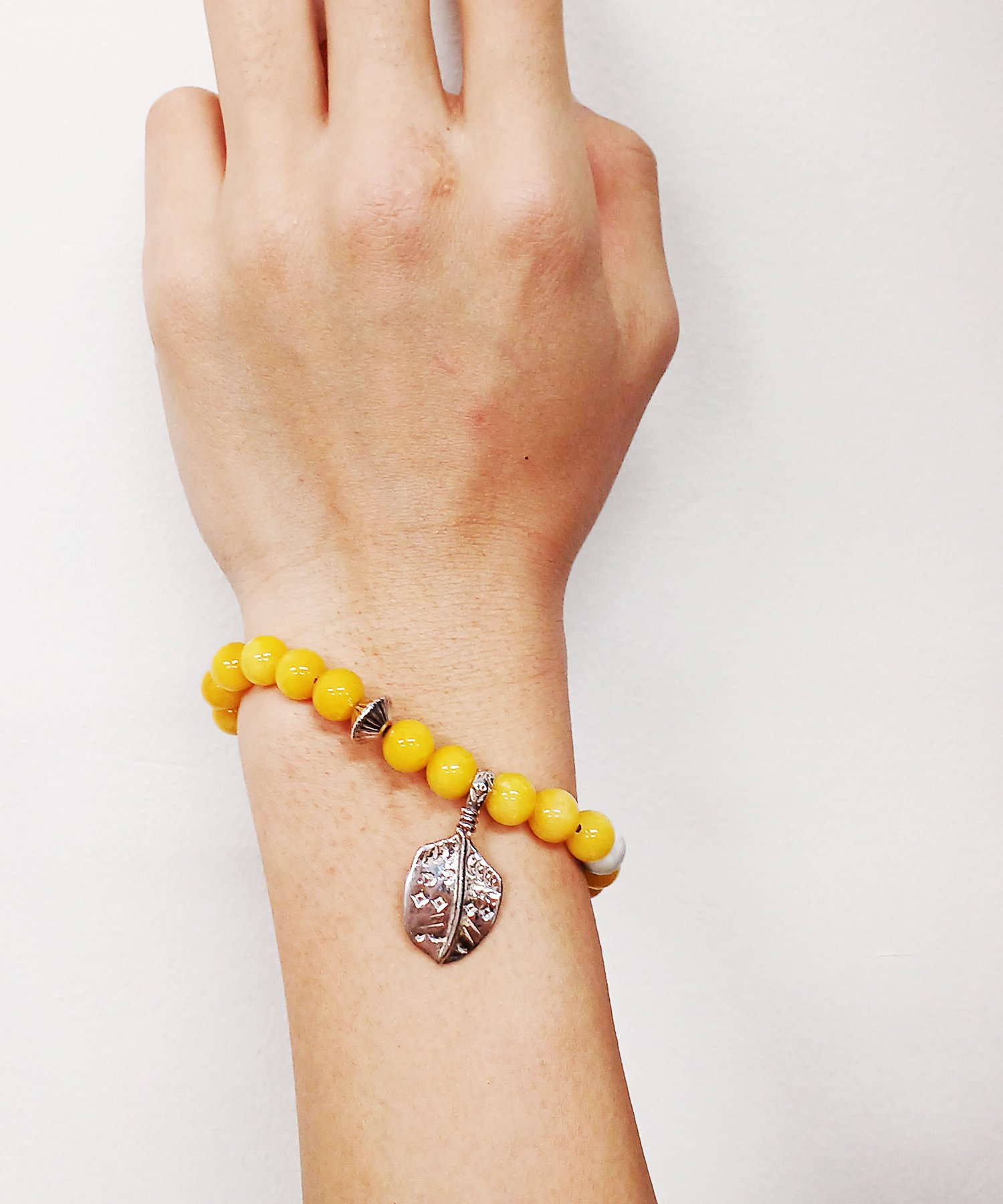 PIKEY (パイキー) gemstone Bracelet (Yellow Jade)