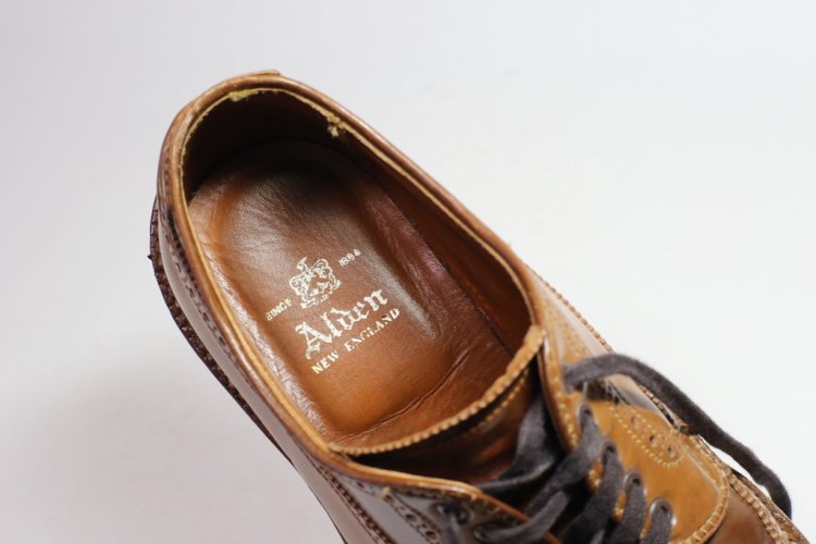 600美品オールデン ウイスキーコードバン Wチップ 61/2D #3195Y - SHOESAHOLIC シューホリック 公式 |  高級中古靴専門の通販と買取ストア