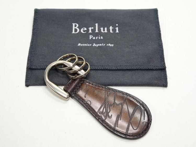 ベルルッティ berluti シューホーン カリグラフィー キーホルダー