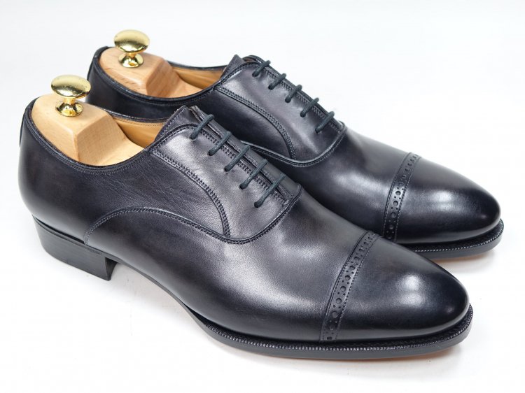 720 / 0114 試着程度 Orazio by Napolitano パンチドキャップトゥ 7 - SHOESAHOLIC シューホリック 公式  | 高級中古靴専門の通販と買取ストア