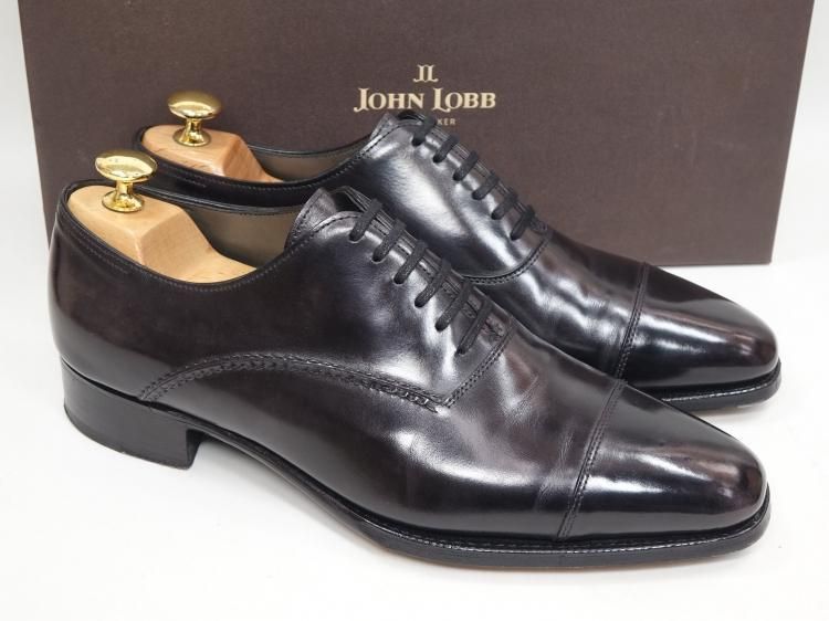 ジョンロブ John Lobb イヤーモデル 2011年　7E  正規品黒ストレートチップですが