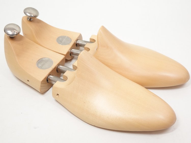 Jl696 04 極上 ジョンロブ 純正シューツリー サイズ 6e Shoesaholic 公式 高級靴の買取委託と中古usedの通販サイト Jl696 04 極上 ジョンロブ 純正シューツリー サイズ 6e Shoesaholic 公式 高級靴の買取委託と中古usedの通販サイト