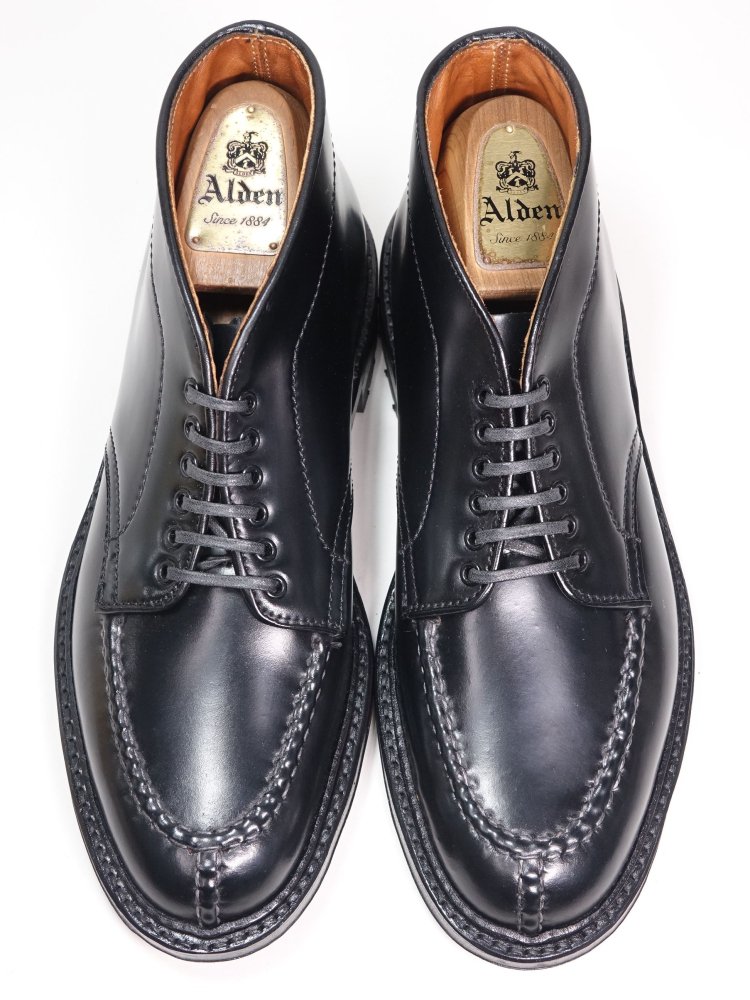 901 / 0302 試着程度 オールデン コードバン Uチップ 6アイレットチャッカブーツ 6.5D ＃D1913C - SHOESAHOLIC  シューホリック 公式 | 高級中古靴専門の通販と買取ストア