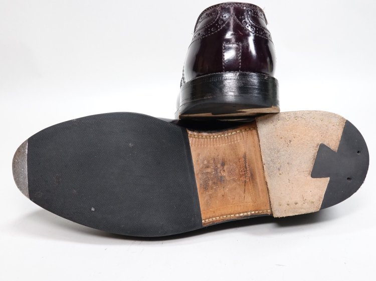 967 / 0318 極上 オールデン コードバン メダリオンキャップトゥ 8.5D ＃2145 バーガンディー - SHOESAHOLIC  シューホリック 公式 | 高級中古靴専門の通販と買取ストア