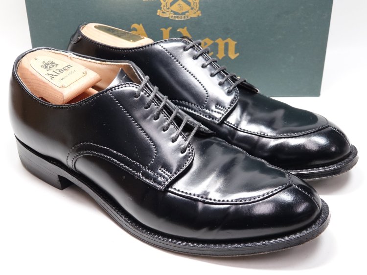 オールデン Alden Vチップ・ブラック9Dファッション - 靴