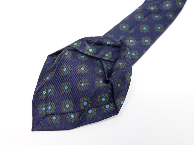 マリネッラ ウールタイ ネイビー TOKYO MIDTOWN／MARUNOUCHI】秋冬におすすめ！待望のウールタイ