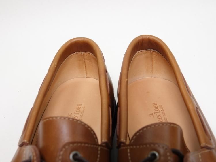 420 / 1129 使用数回 ジョンロブ LIVONIA デッキシューズ ブラウン