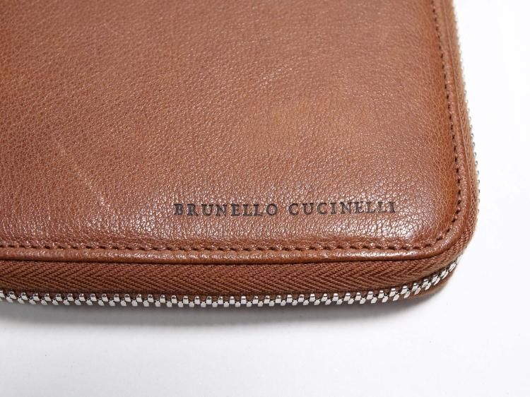 571 / 1231 使用数回 ブルネロクチネリ BRUNELLO CUCINELLI 長財布 