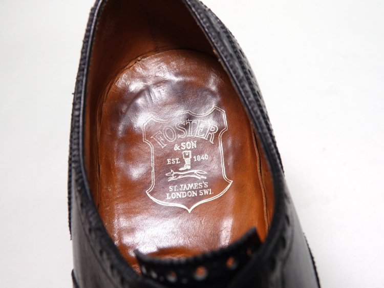 566 / 0223 中古 フォスター＆サン （エドワードグリーン製） フルブローグ ブラック カーフ 9D ＃88 - SHOESAHOLIC  シューホリック 公式 | 高級中古靴専門の通販と買取ストア