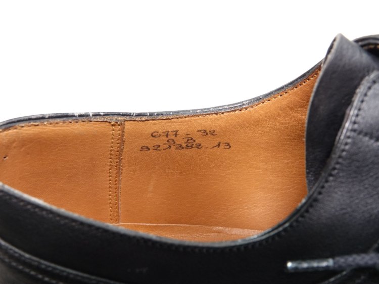 361 / 0511 使用数回 JMウエストン ハントダービー ブラック カーフ 9B ＃677 - SHOESAHOLIC シューホリック 公式 |  高級中古靴専門の通販と買取ストア