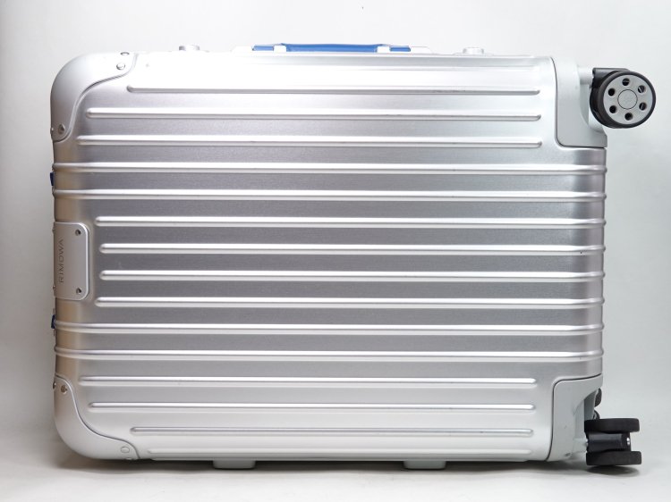 395 / 0515 使用数回 リモワ RIMOWA キャビンツイスト 35L