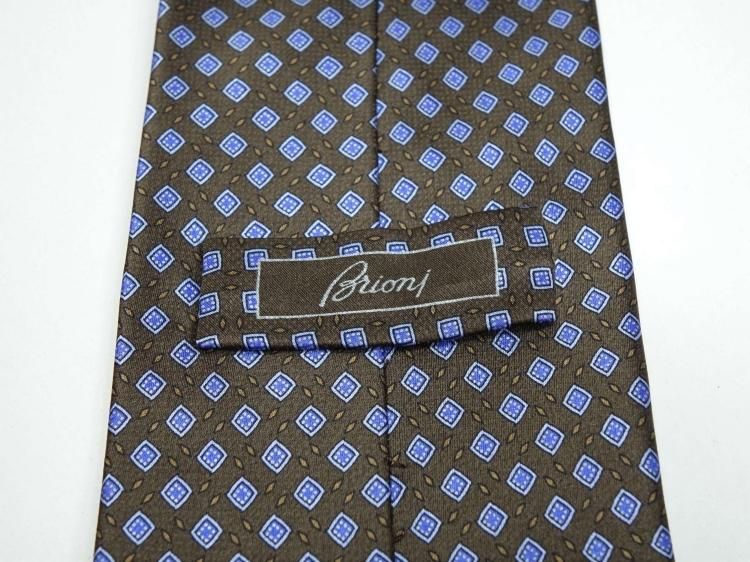美品ブリオーニネクタイ オーダーメイドのネクタイ | ブリオーニ® 日本 公式ストア