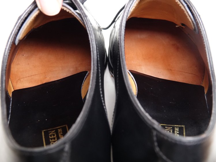 657 / 0721 使用数回 エドワードグリーン パース PERTH ブラック カーフ 7.5E ＃606 - SHOESAHOLIC  シューホリック 公式 | 高級中古靴専門の通販と買取ストア