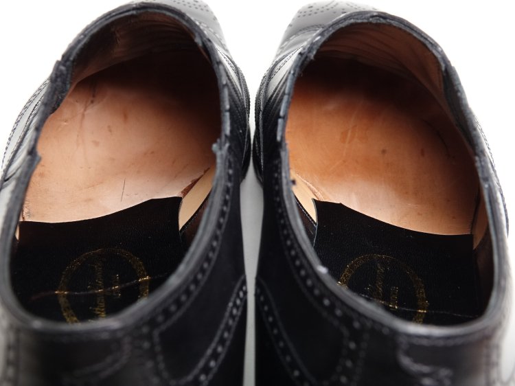 798 / 0815 使用数回 アンソニー・クレバリー チャーチル CHURCHILL ブラック カーフ 8.5E - SHOESAHOLIC  シューホリック 公式 | 高級中古靴専門の通販と買取ストア