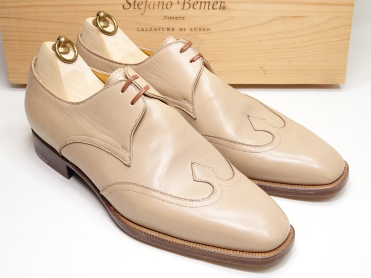 214 / 1205 試着程度 ステファノ・ベーメル （レディース） ブラインドフルブローグ ベージュ レザー 36.5 シューツリー付き -  SHOESAHOLIC シューホリック 公式 | 高級中古靴専門の通販と買取ストア