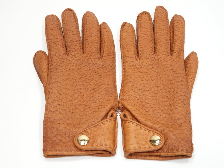 未使用CAUSSE手袋使用しないで大事に保管済みです - 手袋/アームカバー