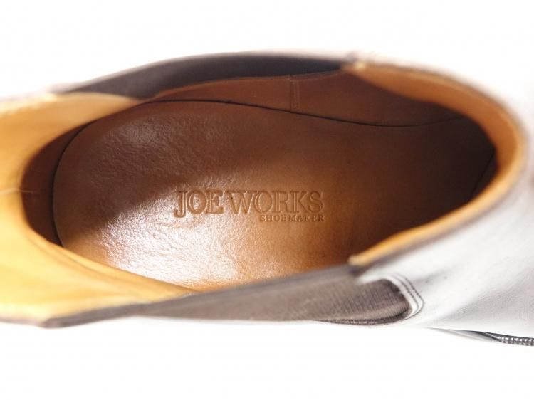 438 / 0728 使用数回 JOE WORKS ジョーワークス サイドゴアブーツ ダークブラウン カーフ 7E位？ シューツリー付き -  SHOESAHOLIC シューホリック 公式 | 高級中古靴専門の通販と買取ストア